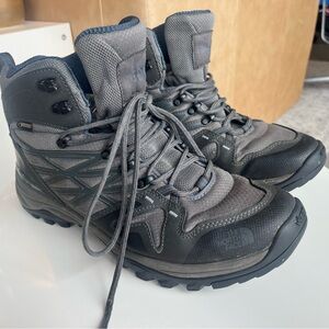 The North Face Hedgehog Fastpack Men’s Hiking Boots Vibram Gray Size 11.5